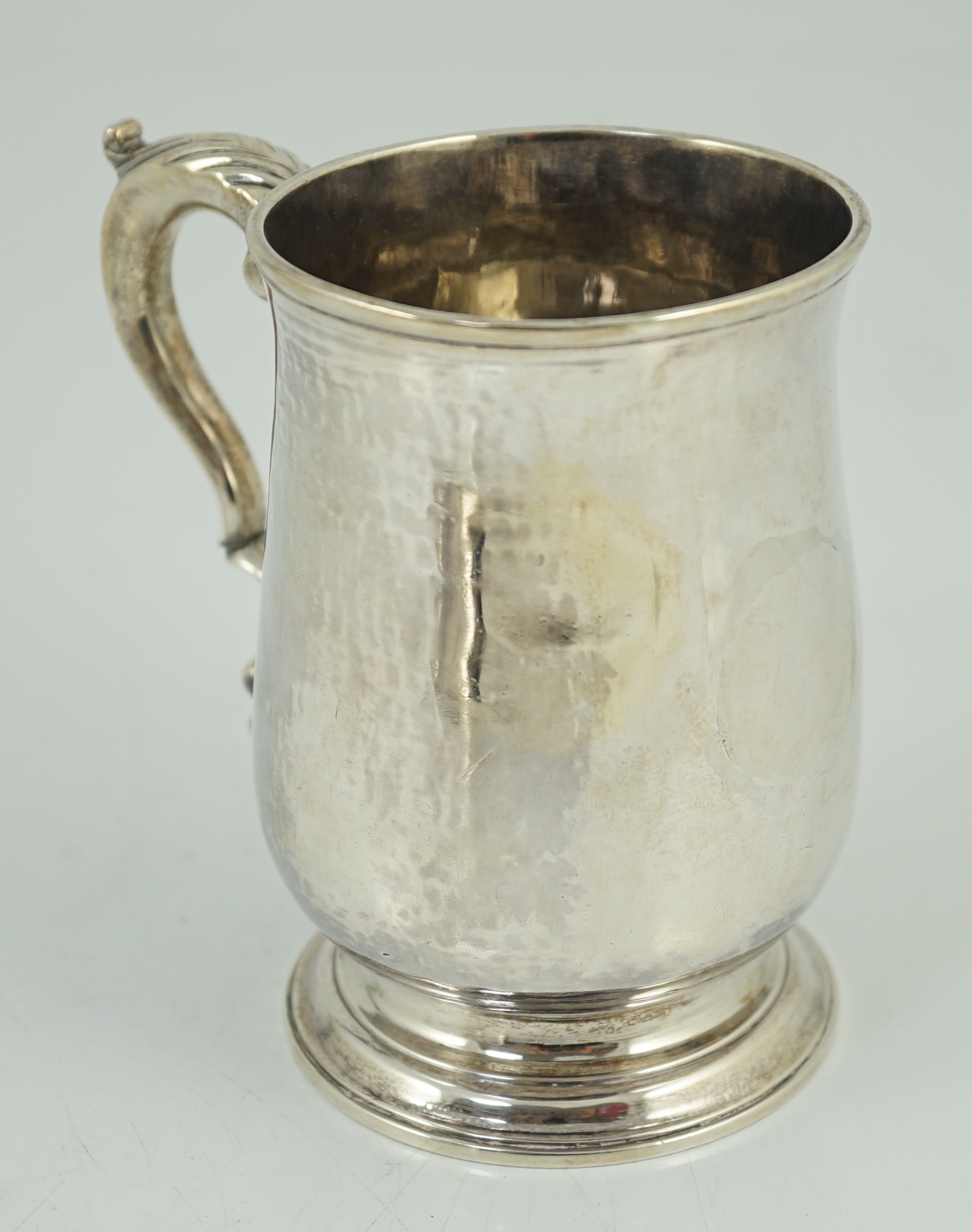 A George III silver baluster mug, by Thomas Wallis I